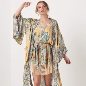 NWT Spell & The Gypsy Collective Willow Kimono